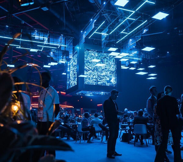 1446_es-slush-helsinki-2022-slush-bilbao-2025-600x533.sw664.sh664.ct1